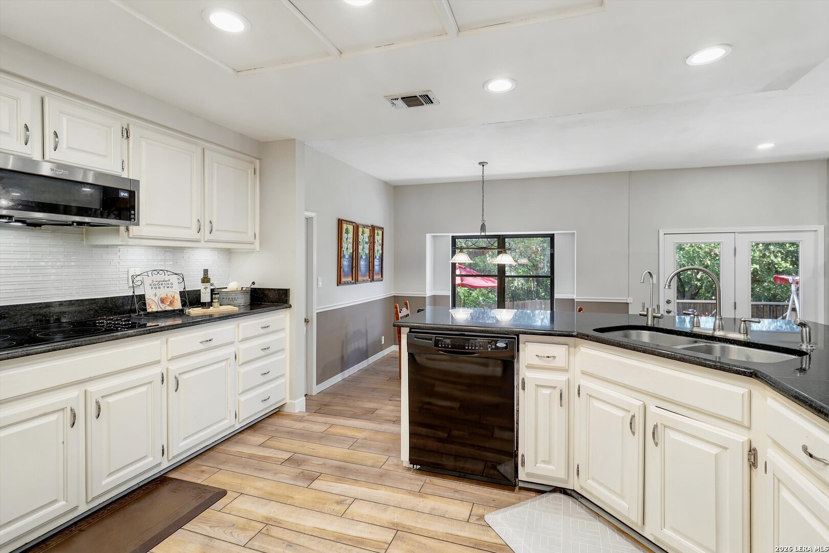 2175 Encino Loop San Antonio TX 78259
