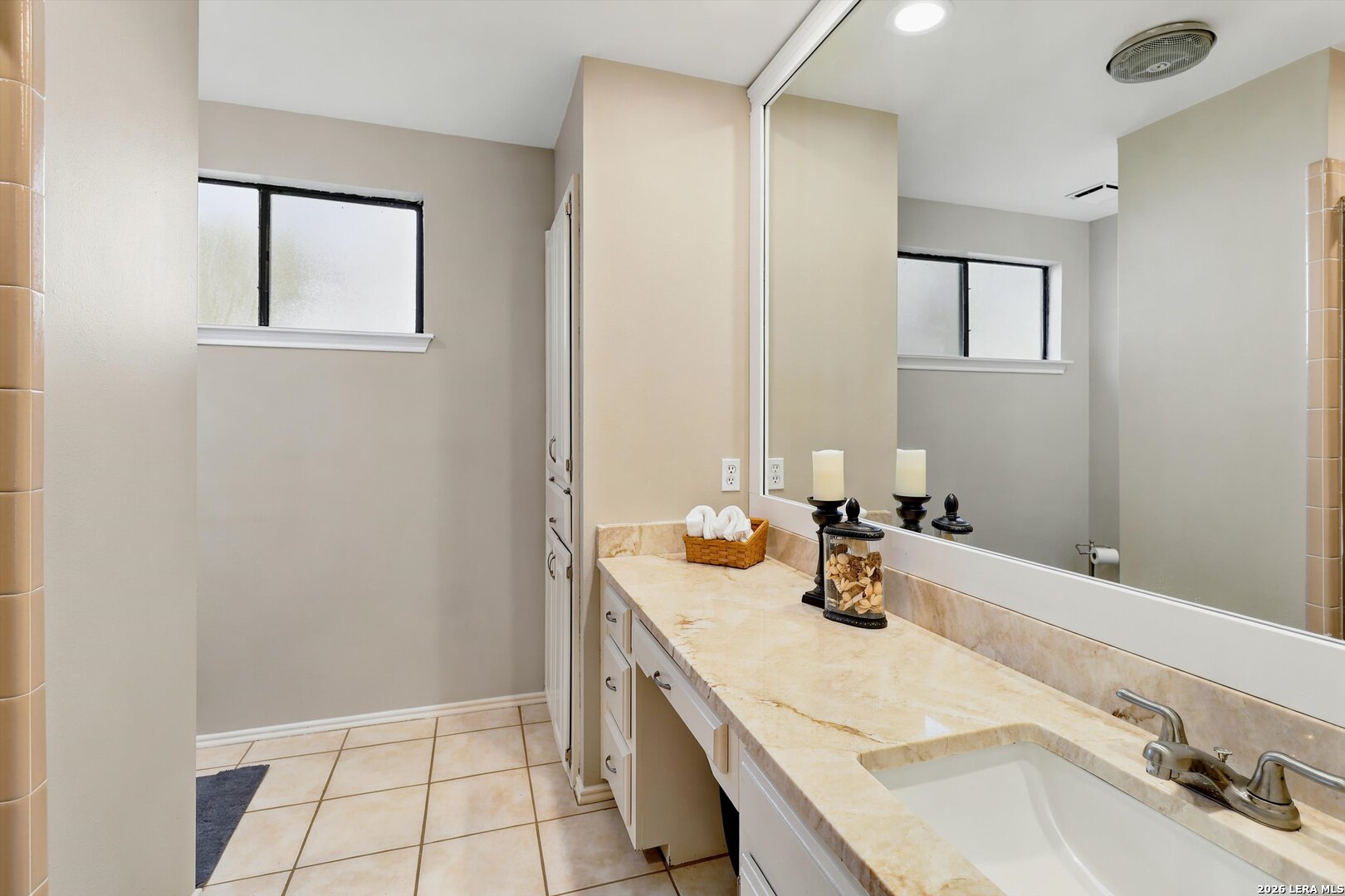 2175 Encino Loop San Antonio TX 78259