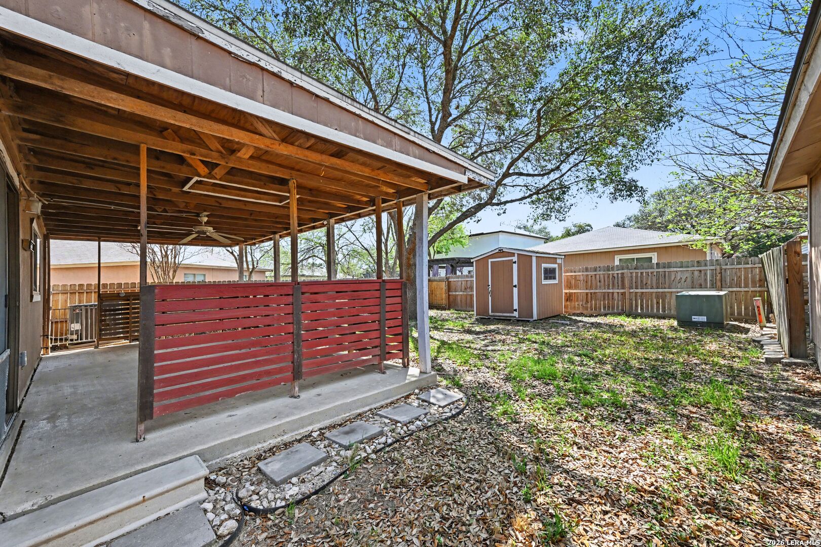 6858 Cape Meadow Converse TX 78109