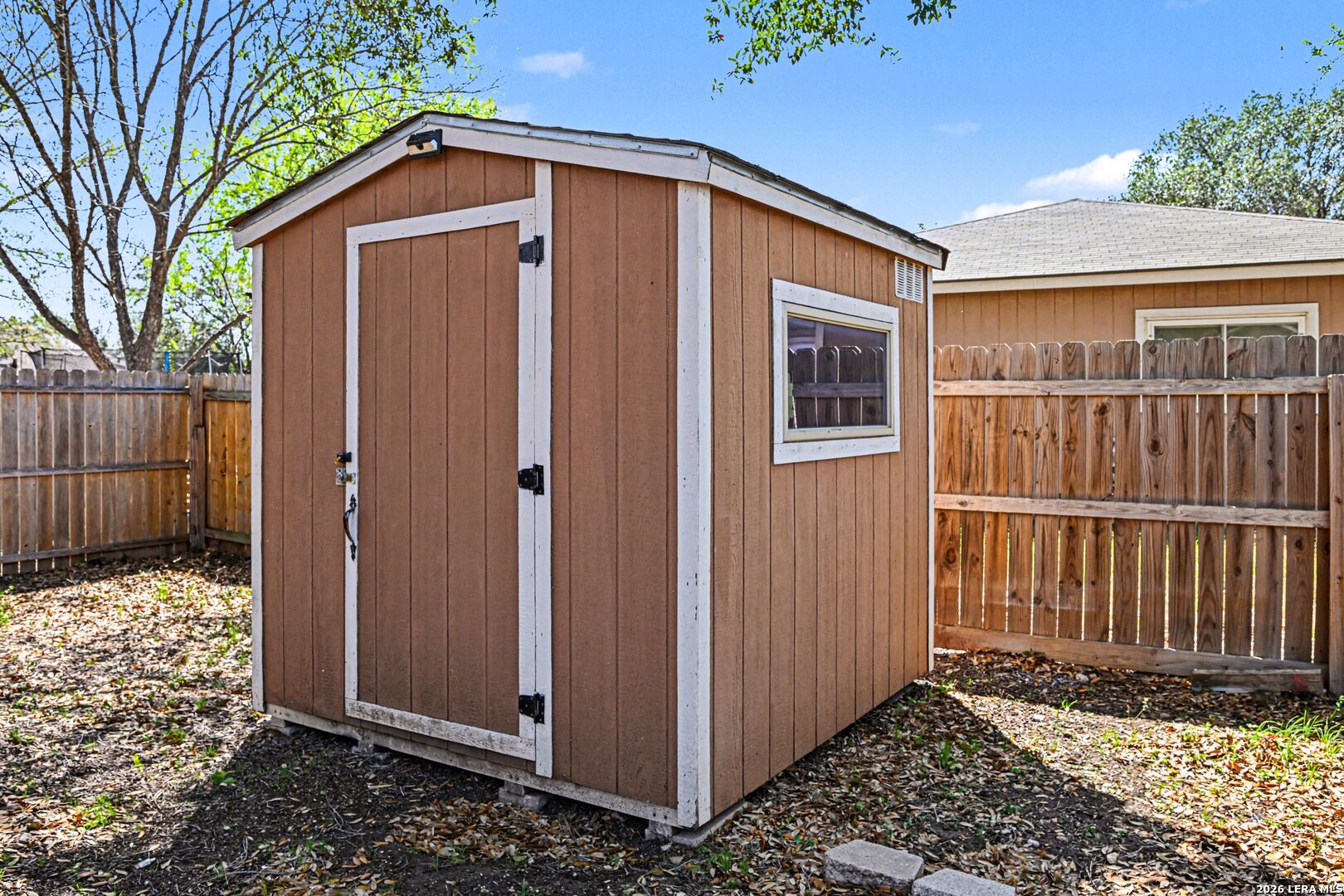 6858 Cape Meadow Converse TX 78109