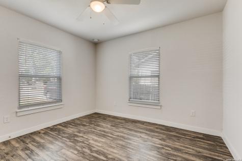124 Nelson Avenue San Antonio TX 78210