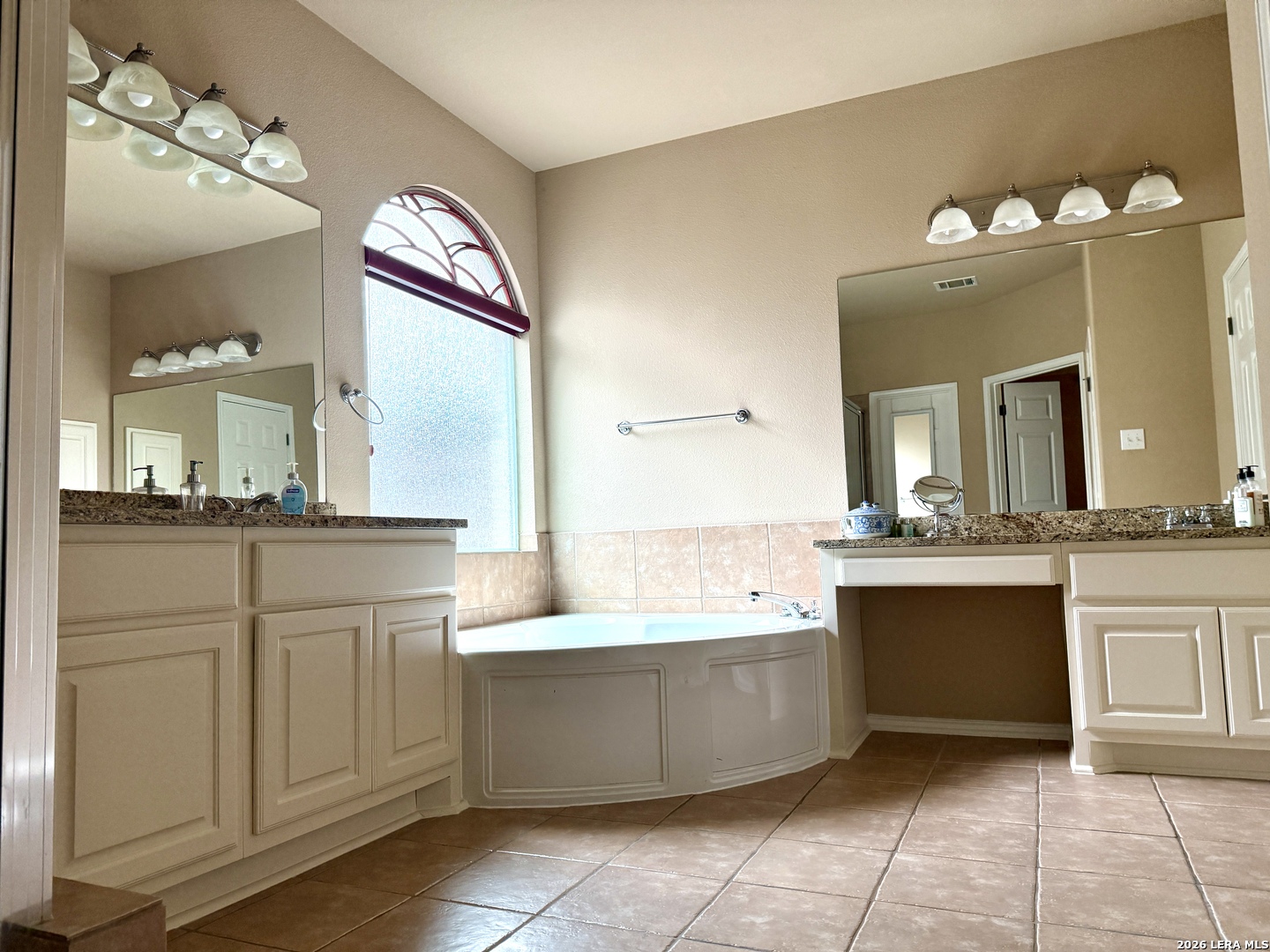 217 Aster Trail San Antonio TX 78256