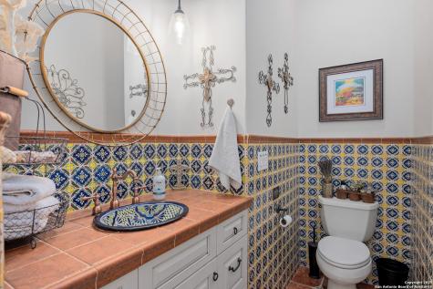 4198 Bear Springs Road Pipe Creek TX 78063