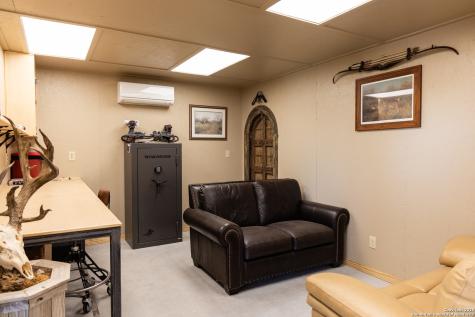 4198 Bear Springs Road Pipe Creek TX 78063