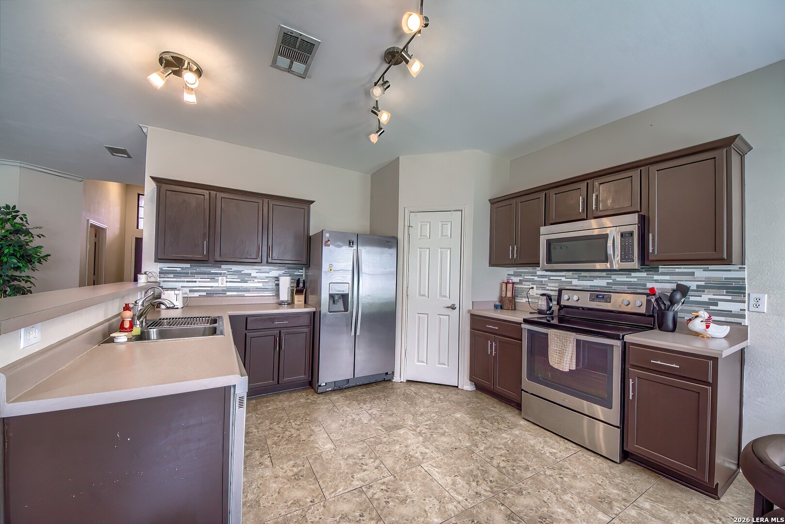 606 Windmore Court San Antonio TX 78258