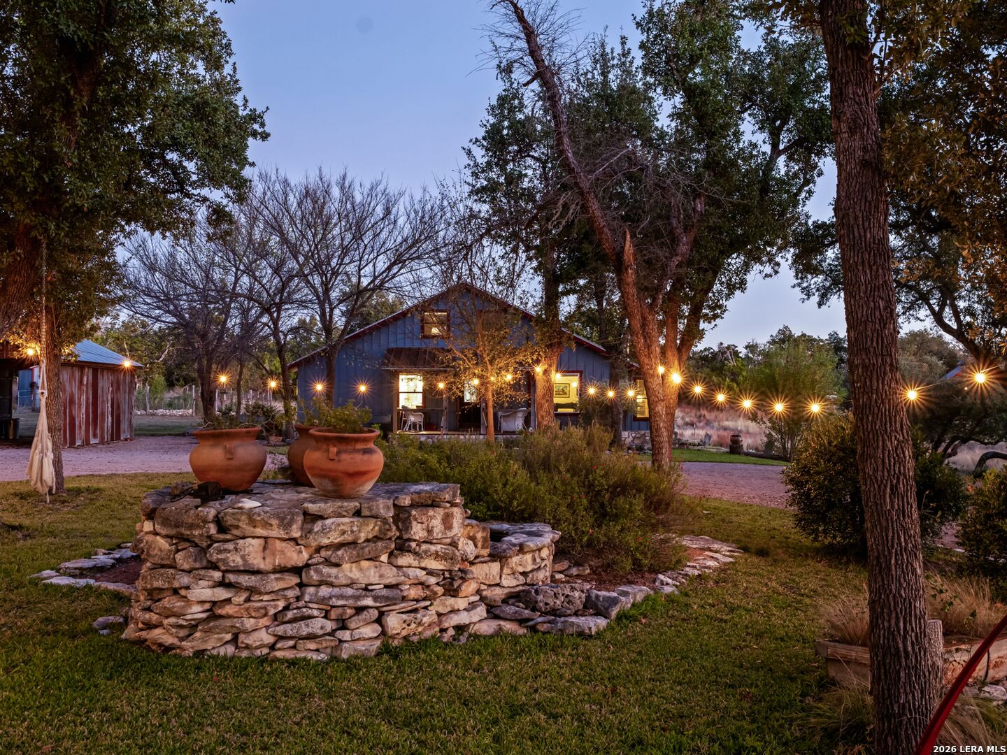 483 E Grand Oaks Drive Harper TX 78631
