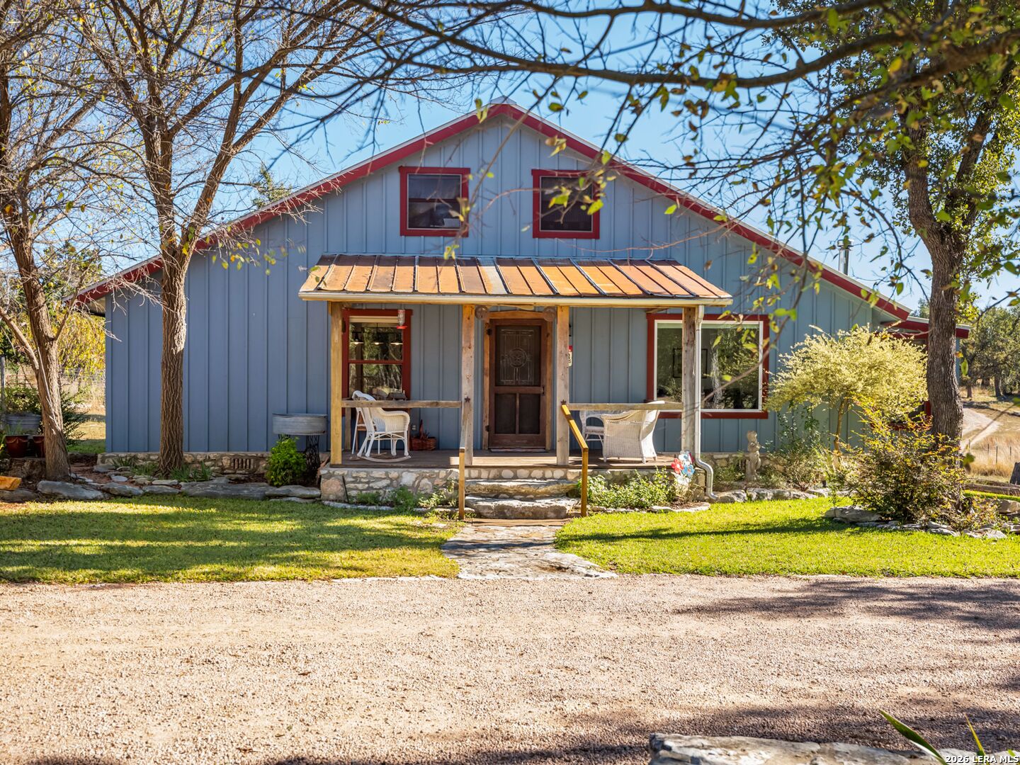 483 E Grand Oaks Drive Harper TX 78631