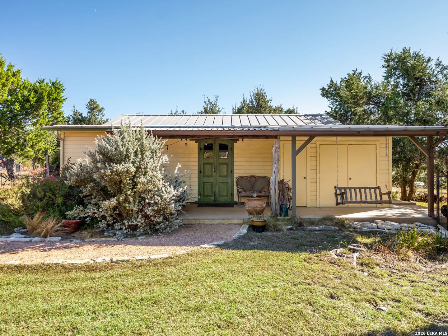 483 E Grand Oaks Drive Harper TX 78631