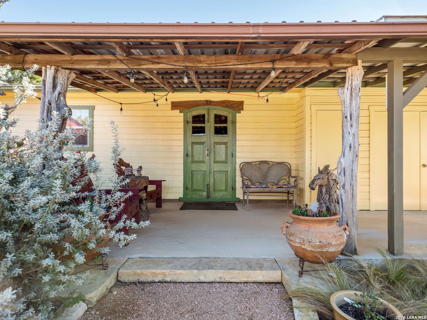 483 E Grand Oaks Drive Harper TX 78631