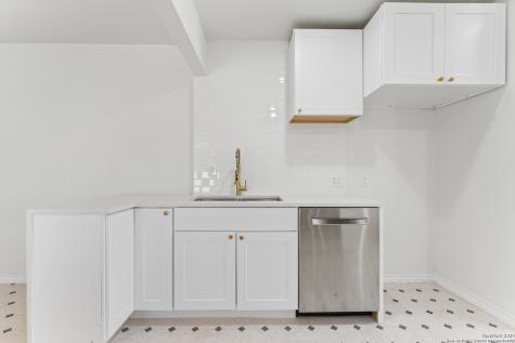 611 Kirk Place San Antonio TX 78225