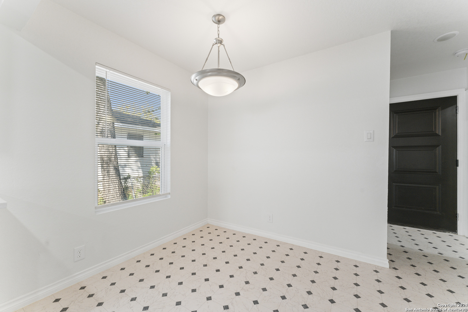 611 Kirk Place San Antonio TX 78225