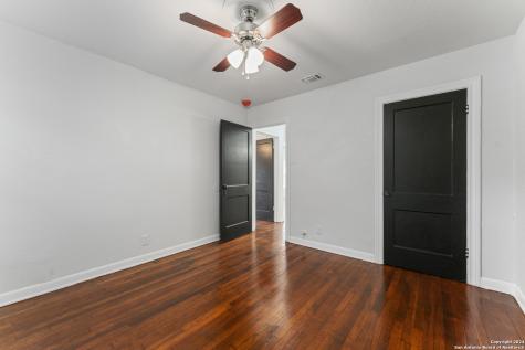 611 Kirk Place San Antonio TX 78225