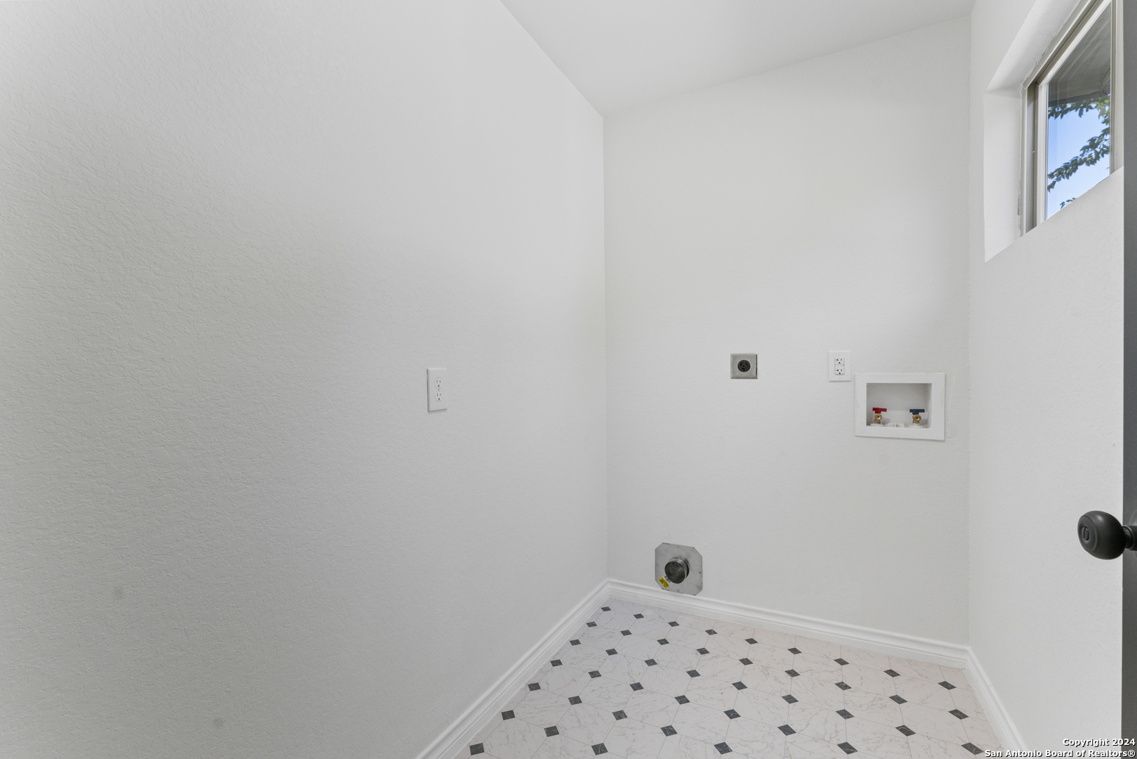 611 Kirk Place San Antonio TX 78225