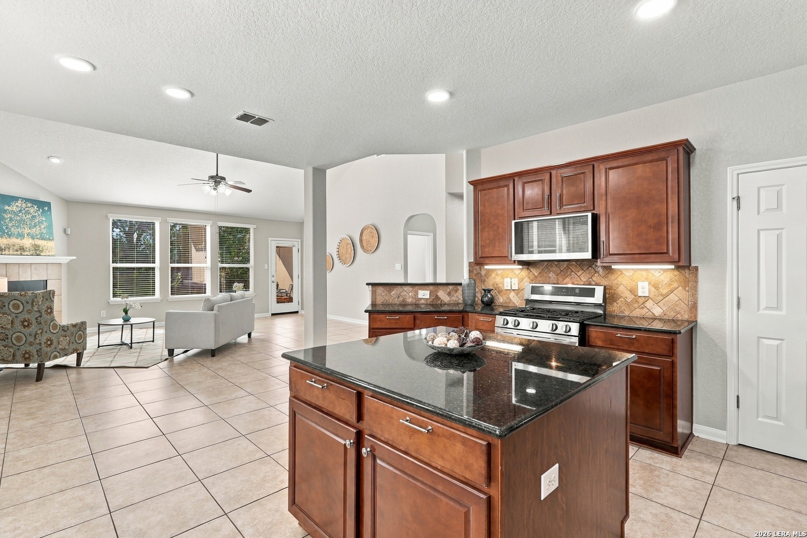23707 Misty Peak San Antonio TX 78258
