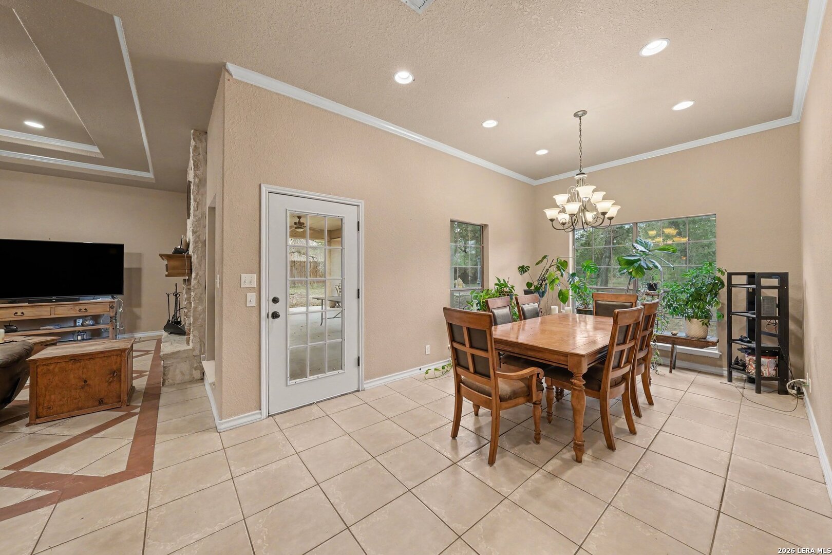 438 Rosewood Drive La Vernia TX 78121