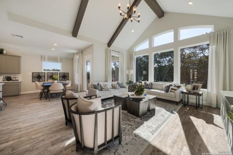 124 Westmont Cibolo TX 78108