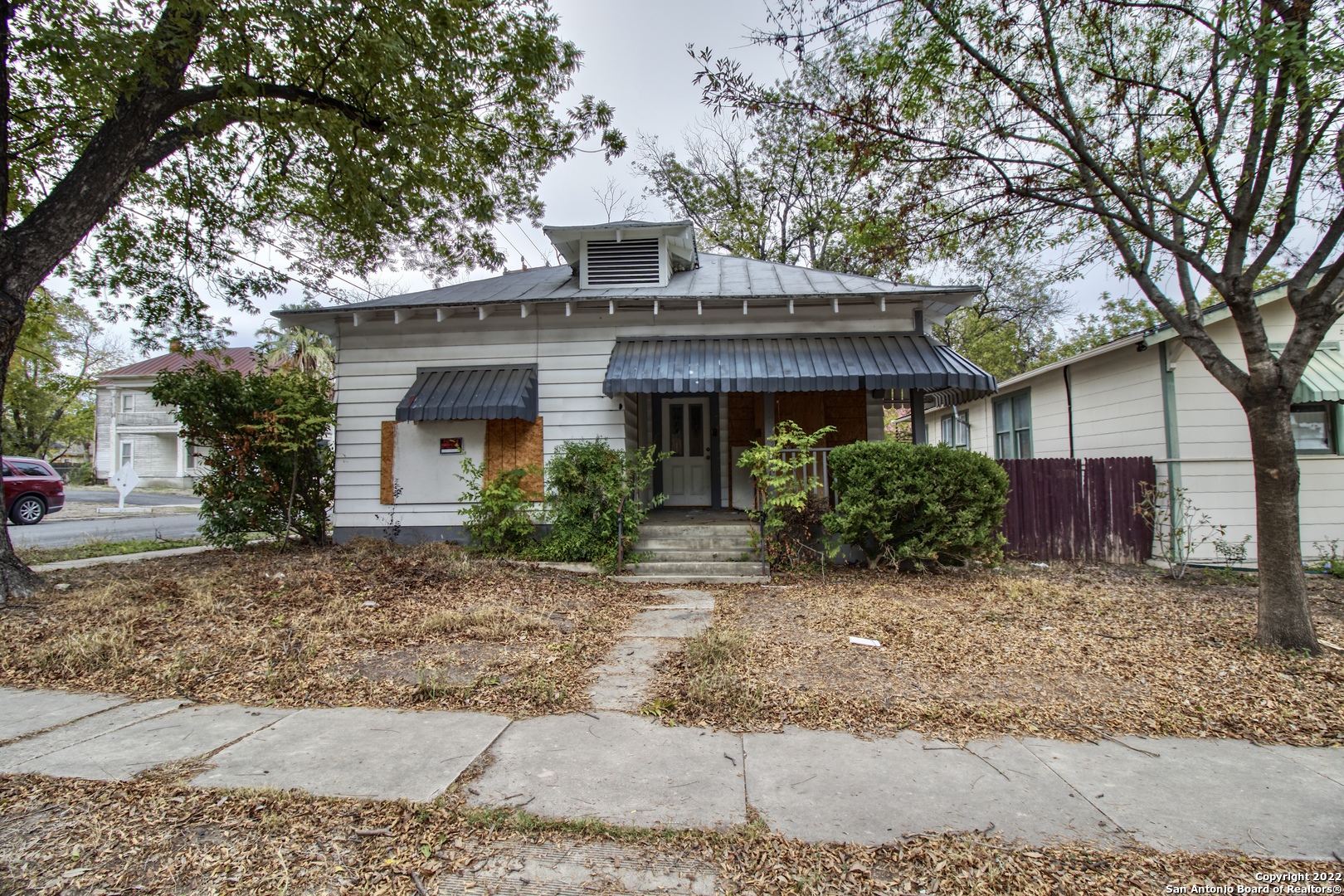 2622 N Flores Street San Antonio TX 78212