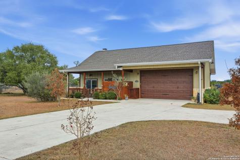 116 Martingale Trail Bandera TX 78003