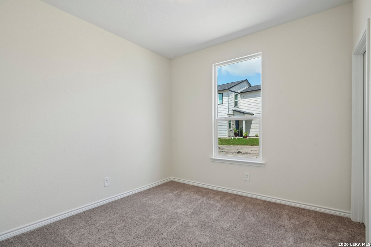 10049 Jagger Avenue Converse TX 78109