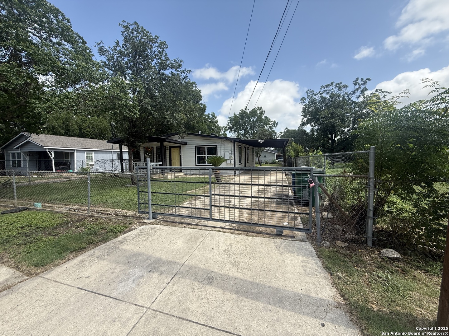 219 Mohawk Street San Antonio TX 78211