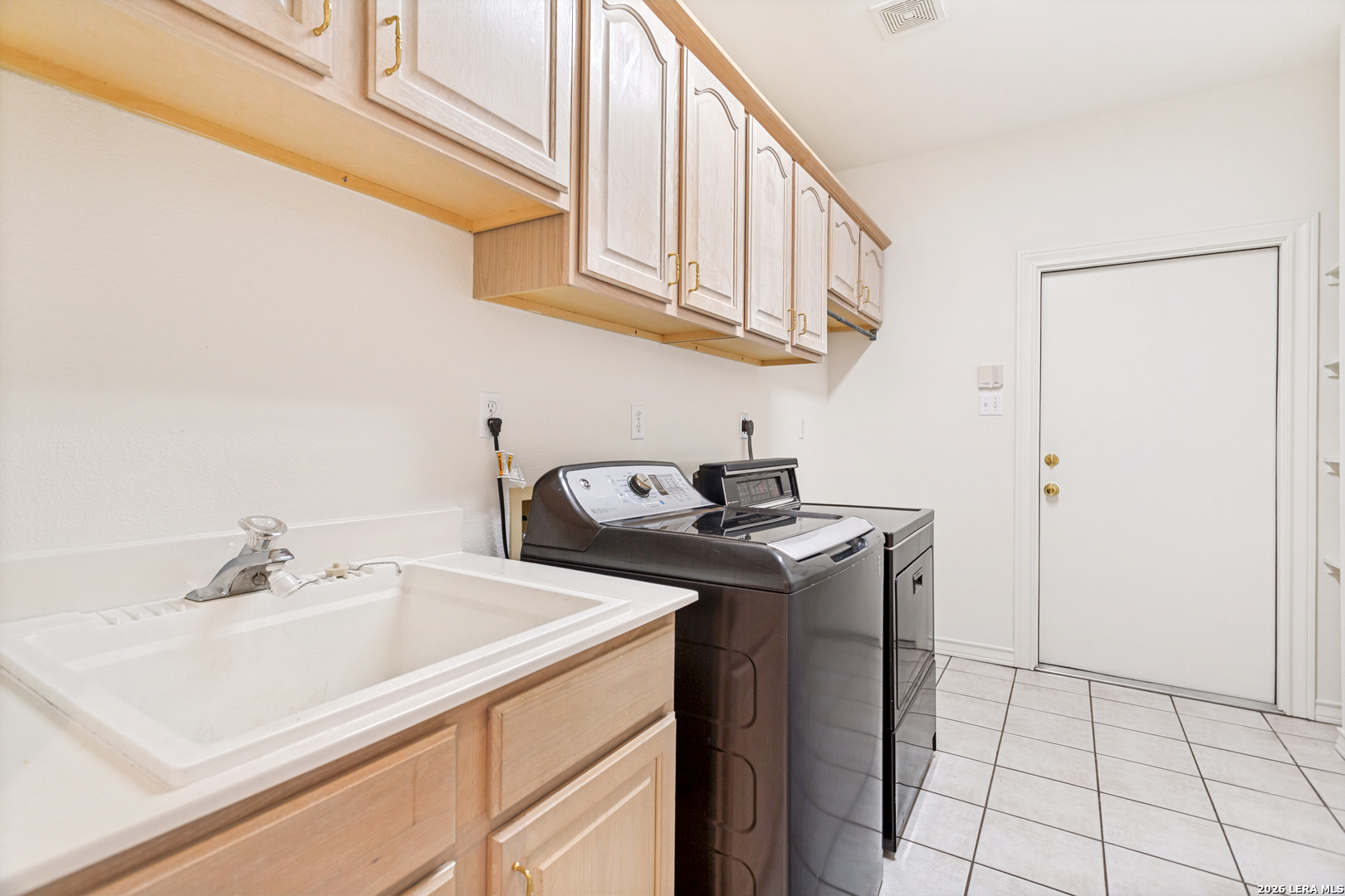 12 Westelm Gardens San Antonio TX 78230