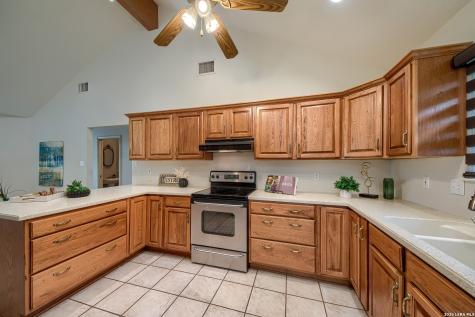 25811 Green River Drive San Antonio TX 78260