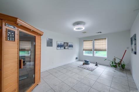 25811 Green River Drive San Antonio TX 78260