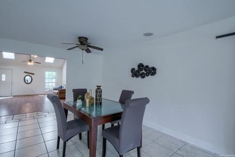 25811 Green River Drive San Antonio TX 78260