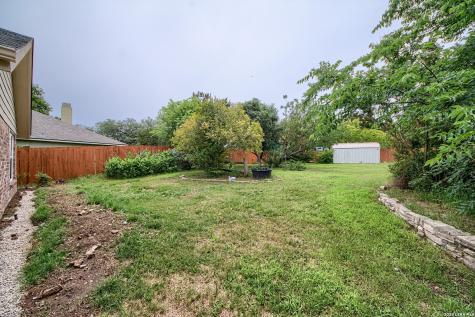 25811 Green River Drive San Antonio TX 78260