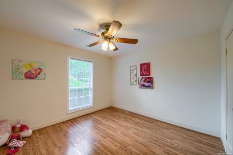 25811 Green River Drive San Antonio TX 78260