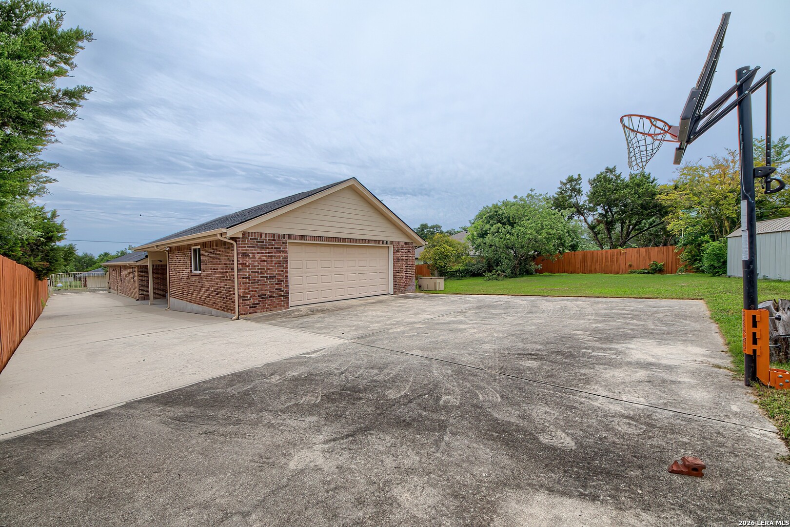 25811 Green River Drive San Antonio TX 78260