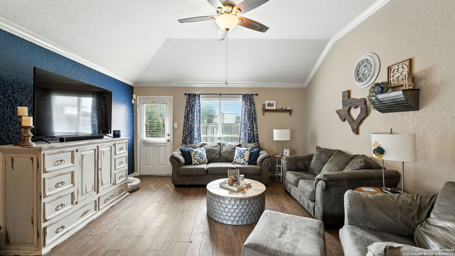 427 Roadrunner New Braunfels TX 78130