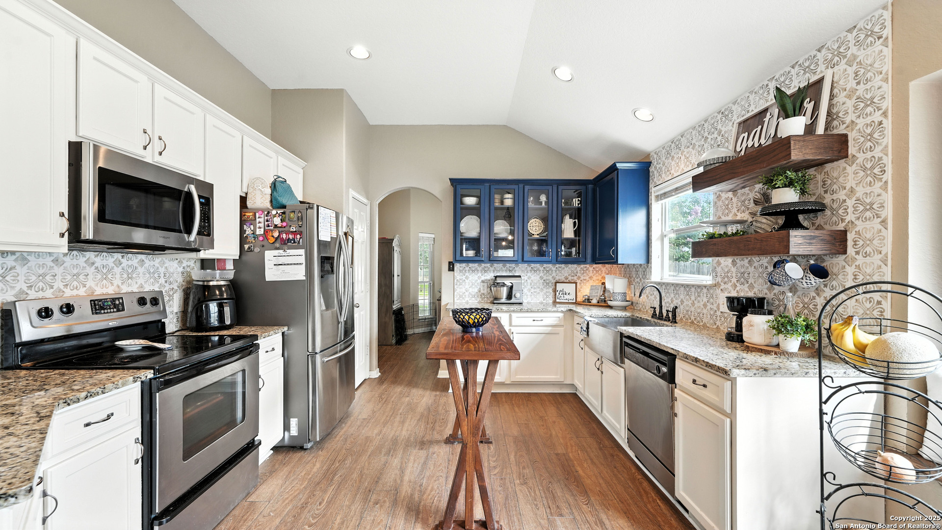 427 Roadrunner New Braunfels TX 78130