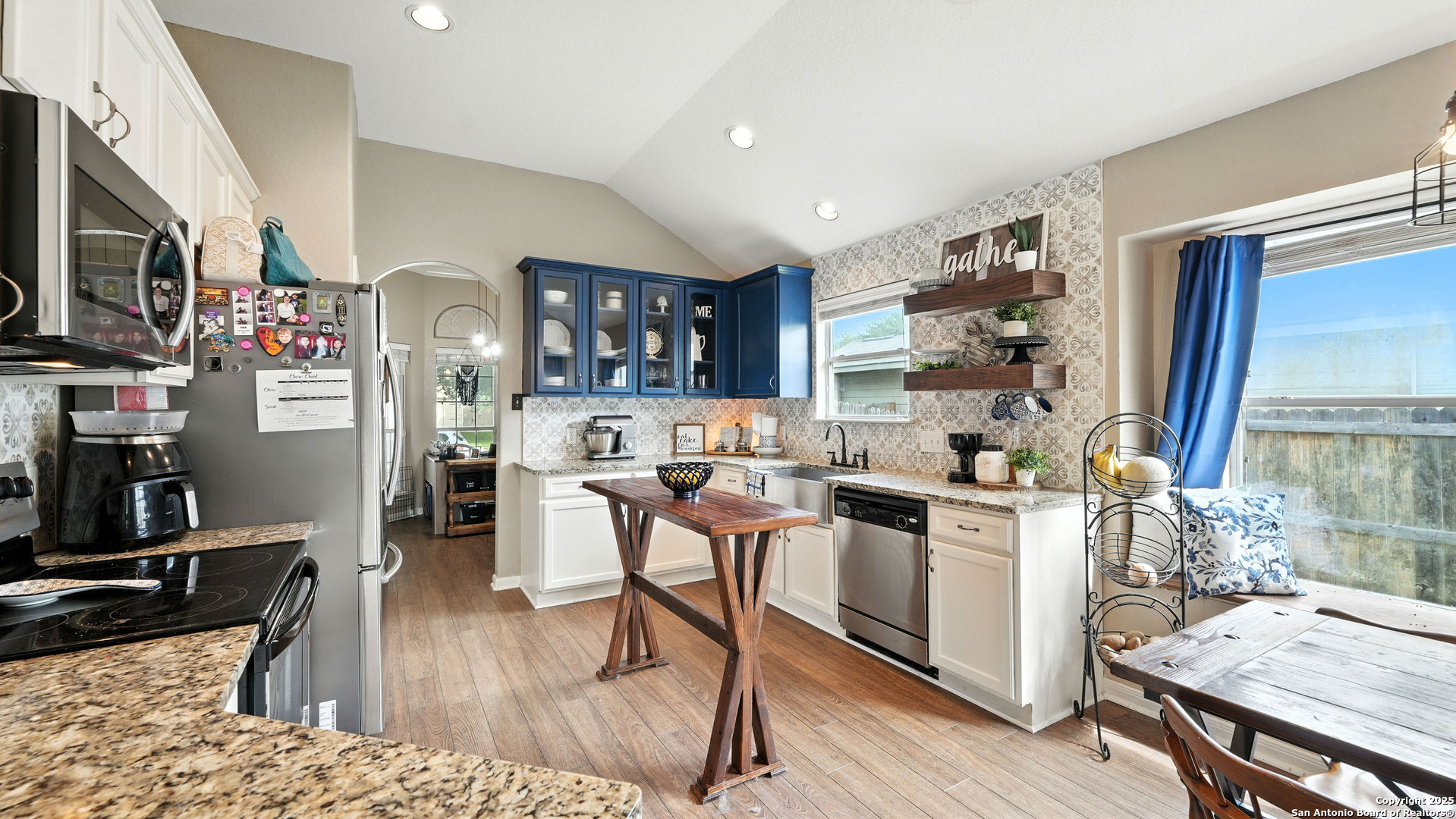 427 Roadrunner New Braunfels TX 78130