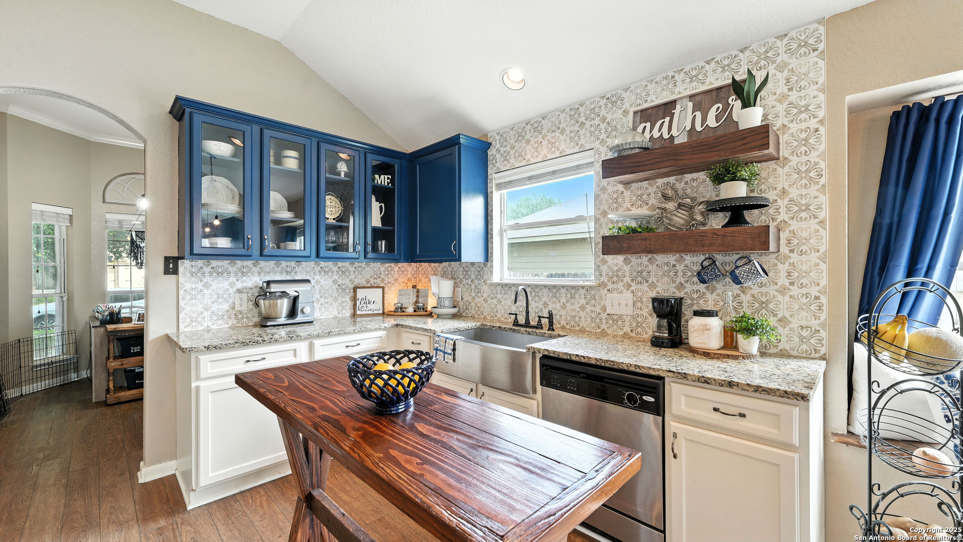 427 Roadrunner New Braunfels TX 78130