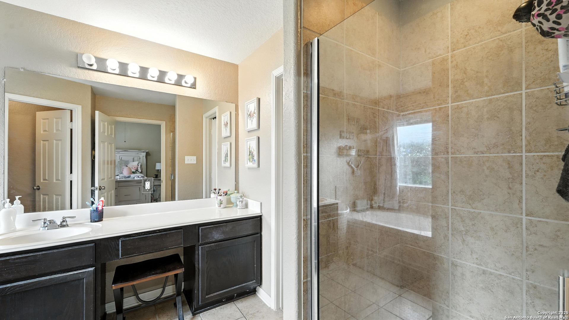 427 Roadrunner New Braunfels TX 78130