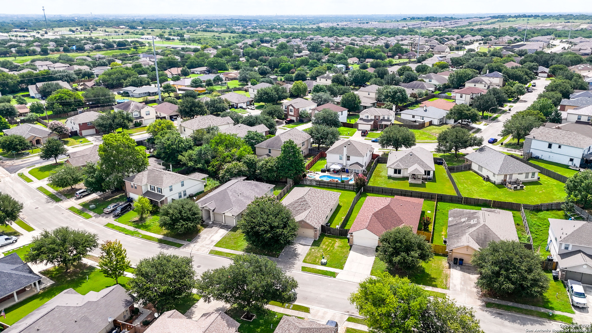 427 Roadrunner New Braunfels TX 78130