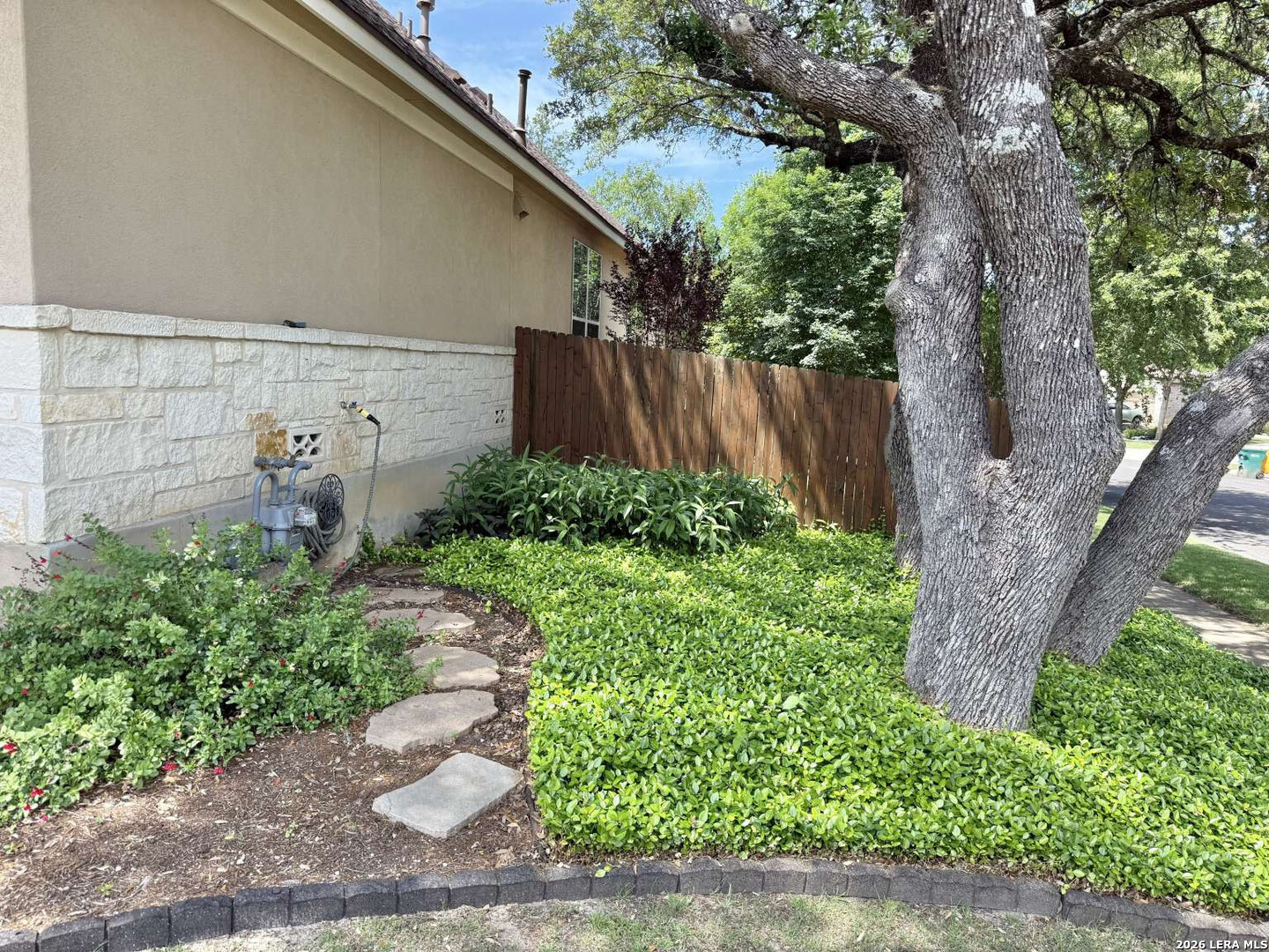 100 Rattlesnake Bluff Boerne TX 78006