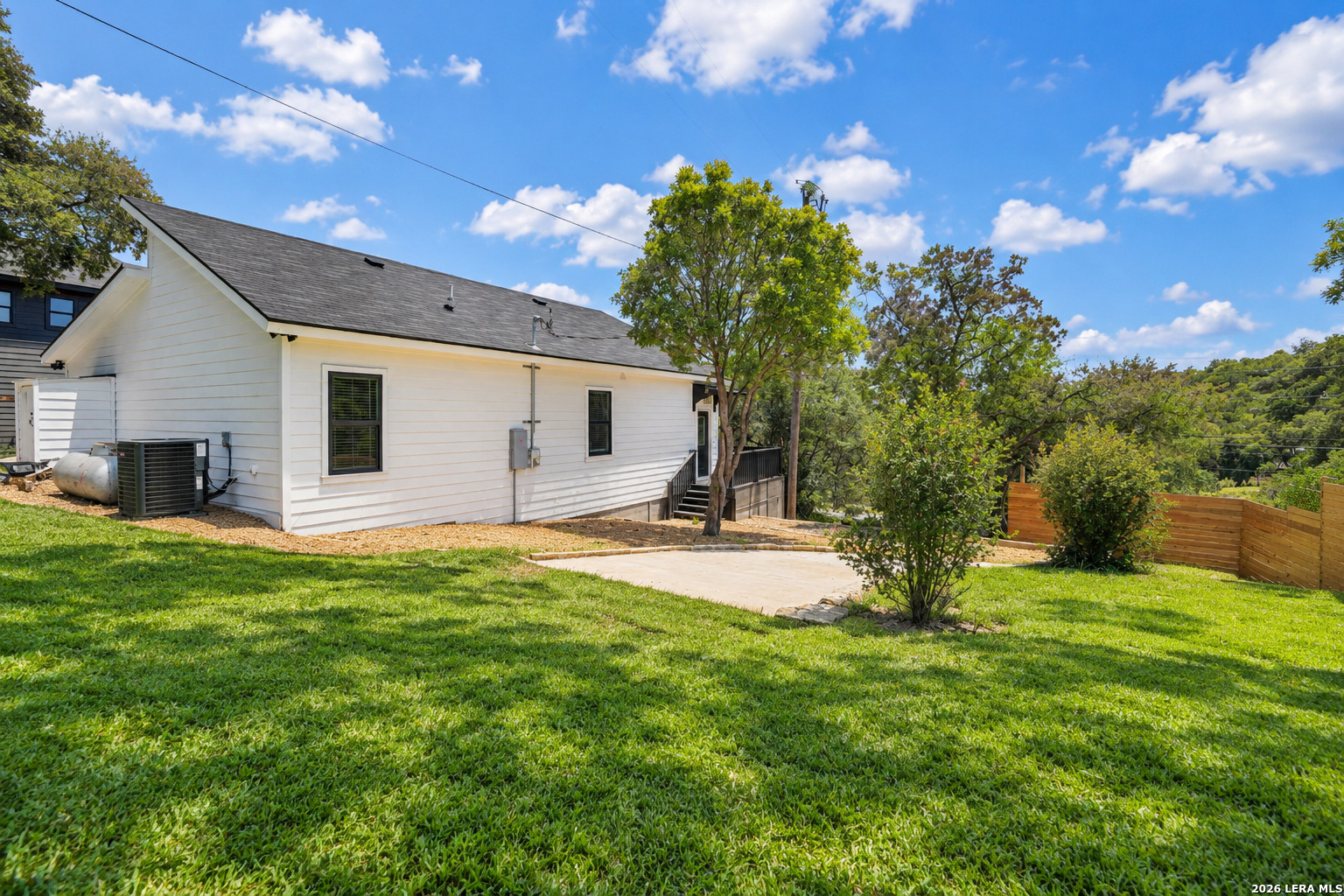 12596 Park Road 37 Lakehills TX 78063