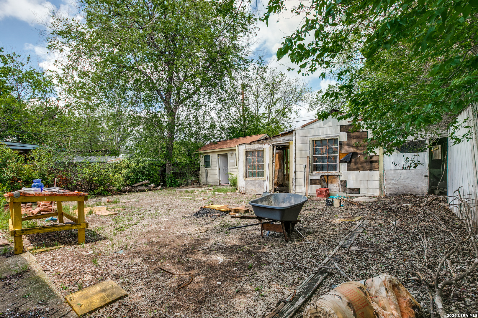215 W Academy Street San Antonio TX 78226