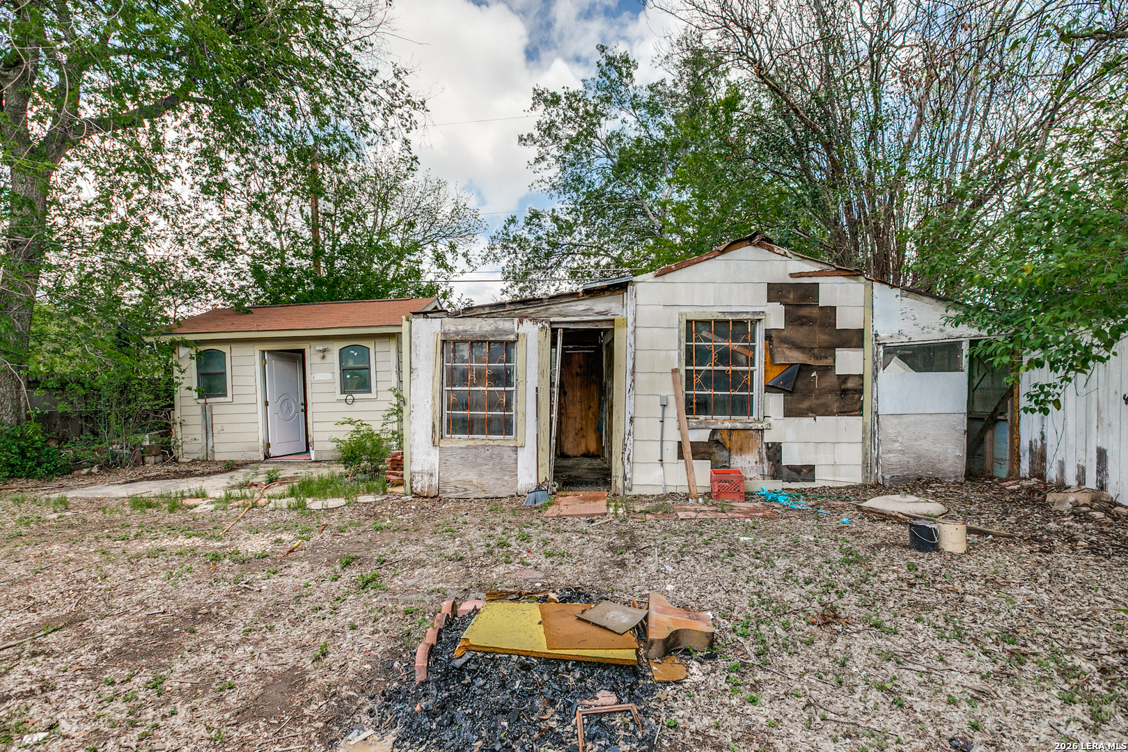 215 W Academy Street San Antonio TX 78226
