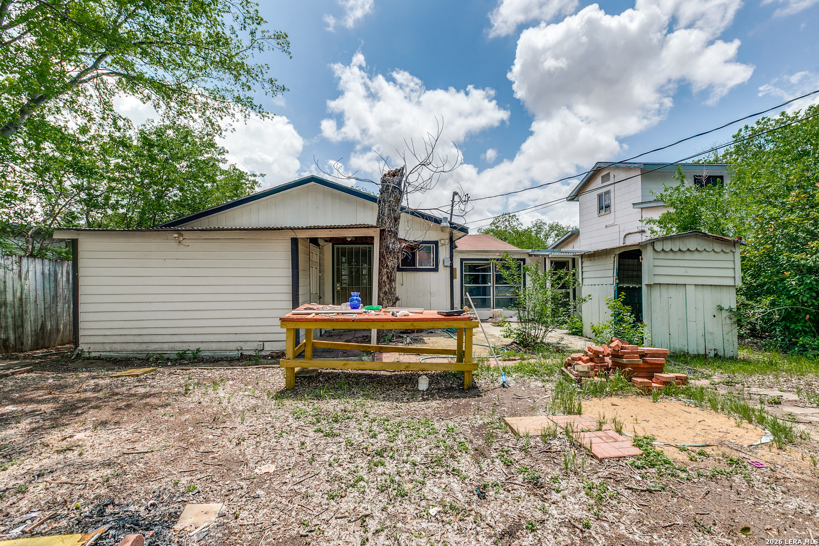 215 W Academy Street San Antonio TX 78226