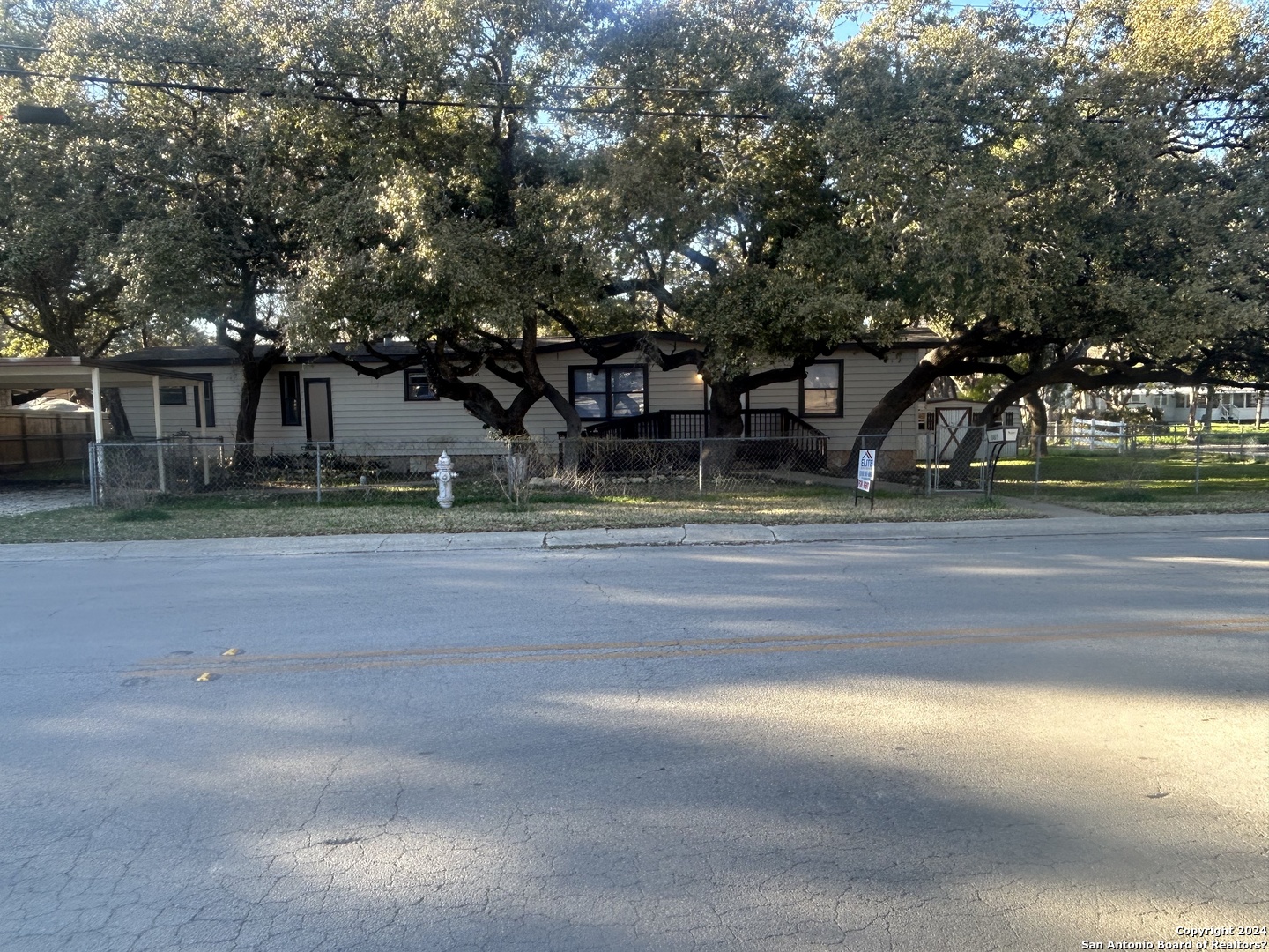24815 Aue San Antonio TX 78257