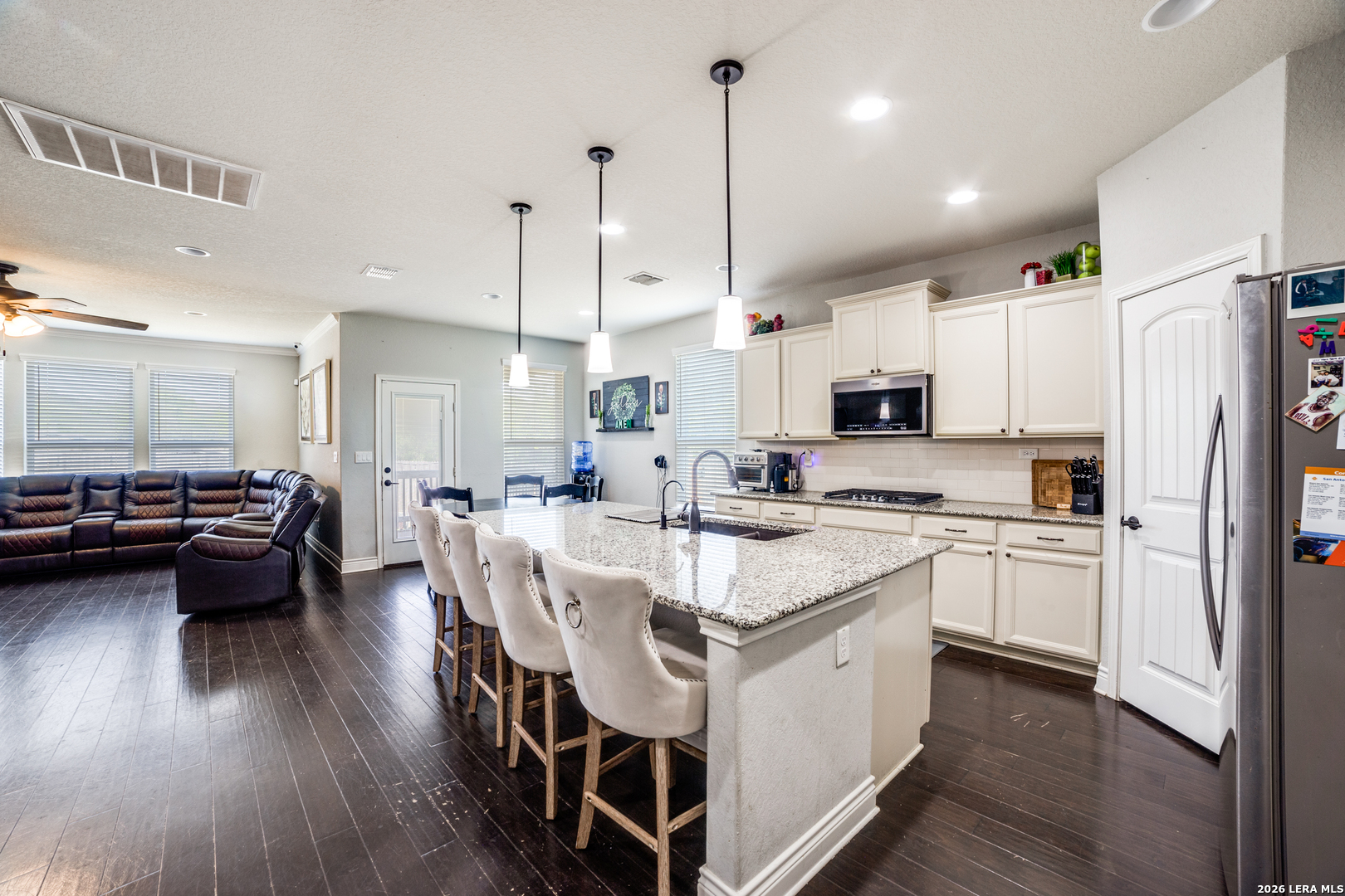 1611 Afterlight Drive San Antonio TX 78245