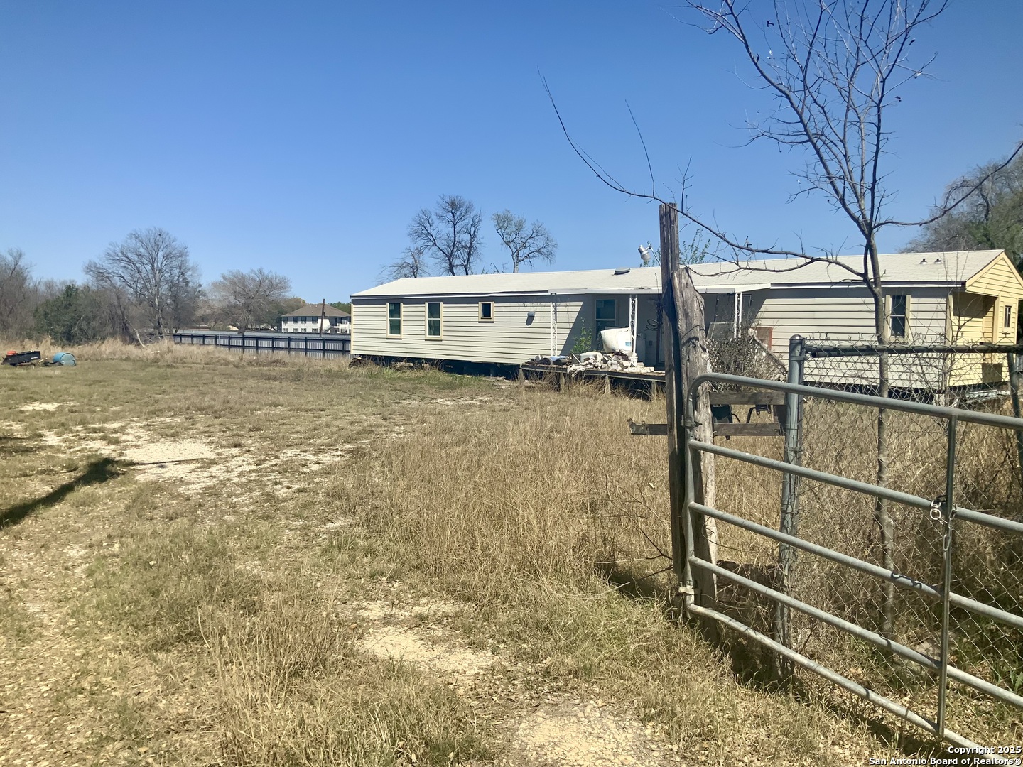 6723 W Commerce San Antonio TX 78227