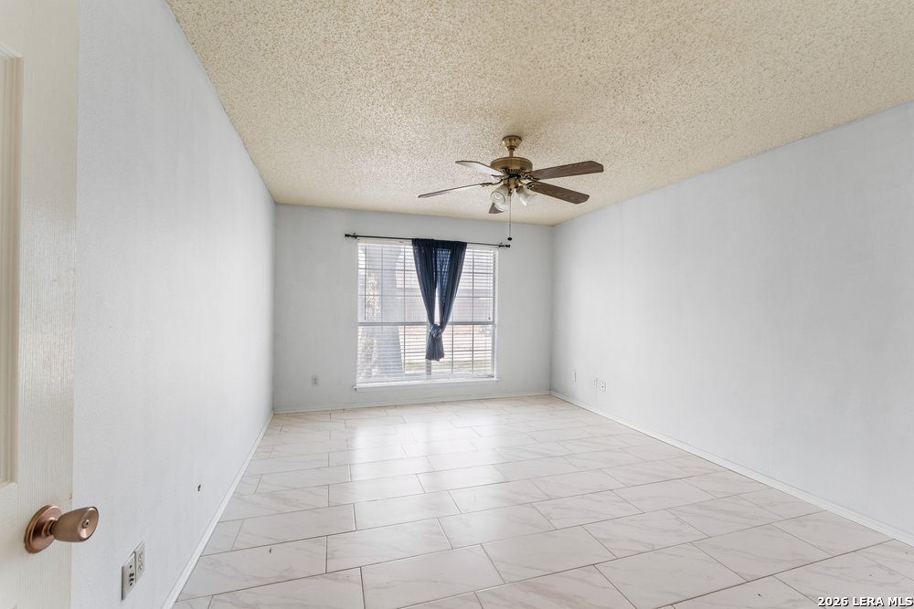 805 Garden Meadow Drive Universal City TX 78148