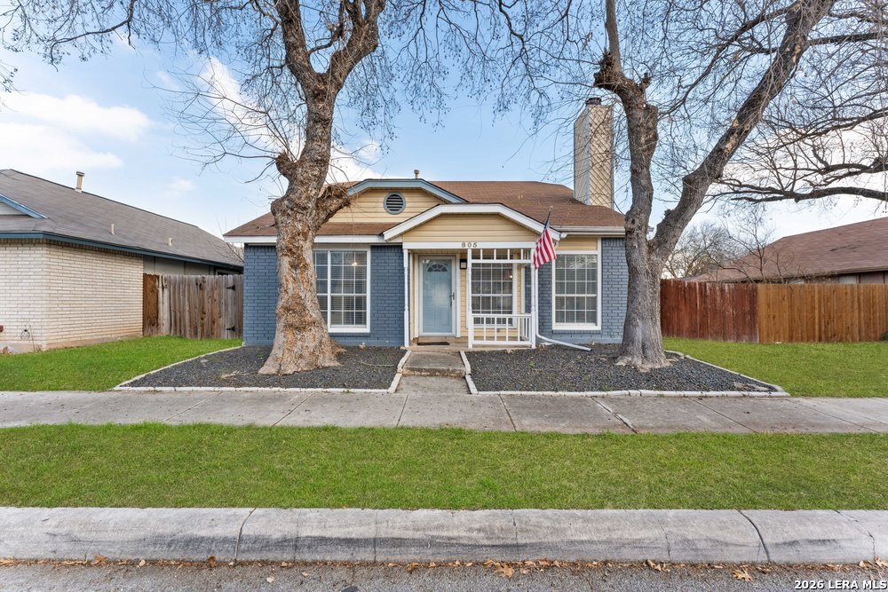 805 Garden Meadow Drive Universal City TX 78148