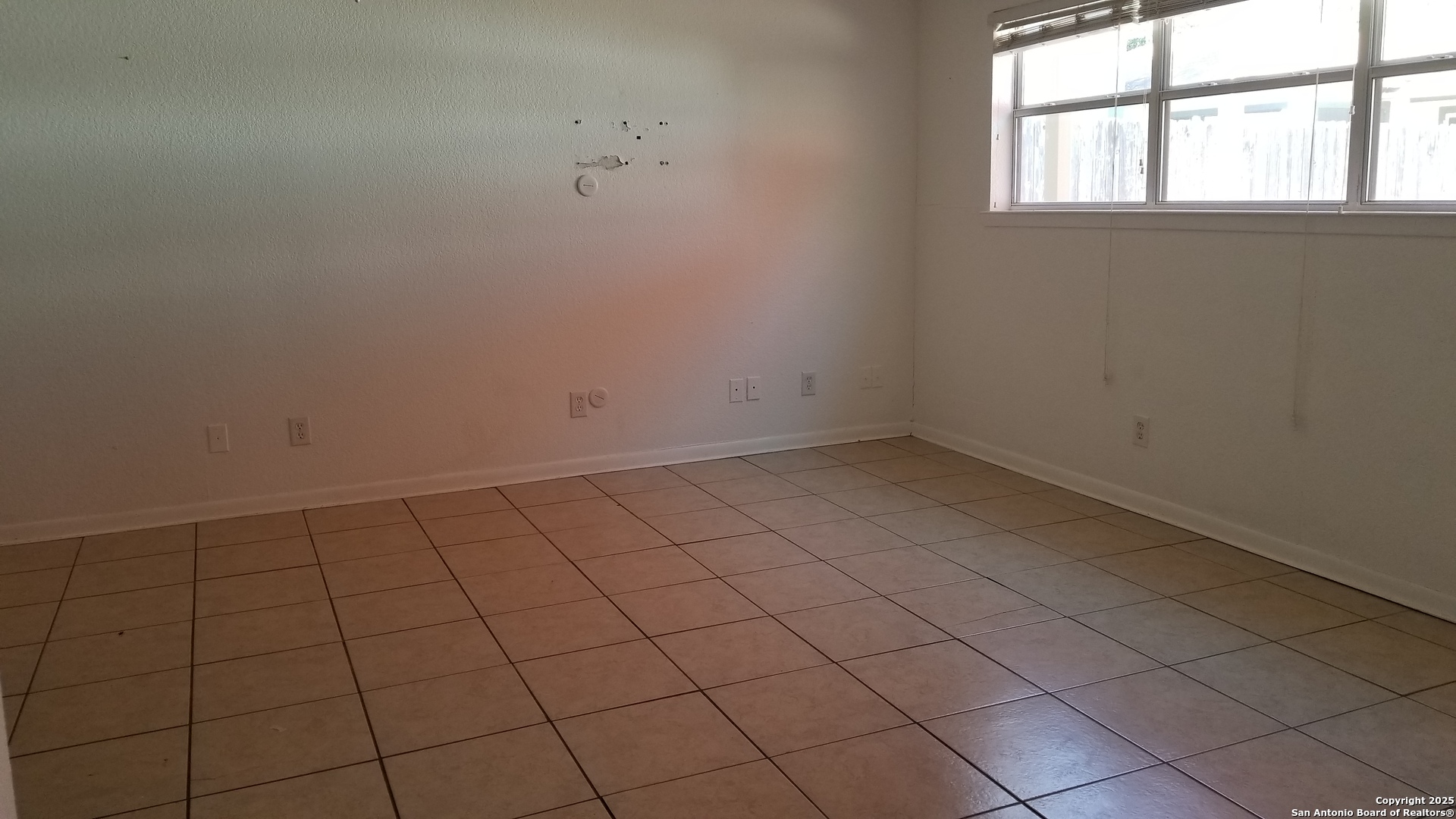 1123 W Coll New Braunfels TX 78130