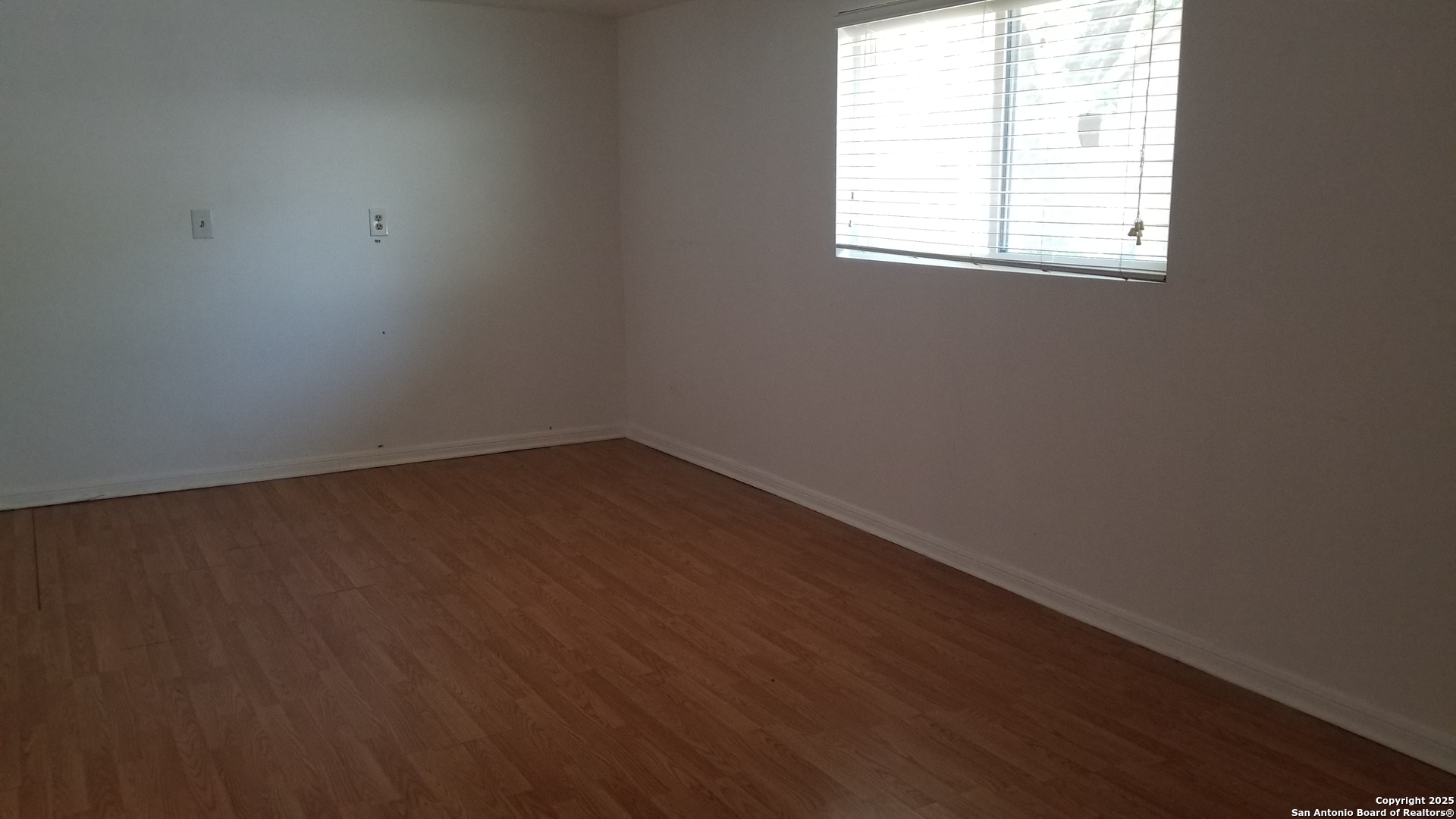 1123 W Coll New Braunfels TX 78130