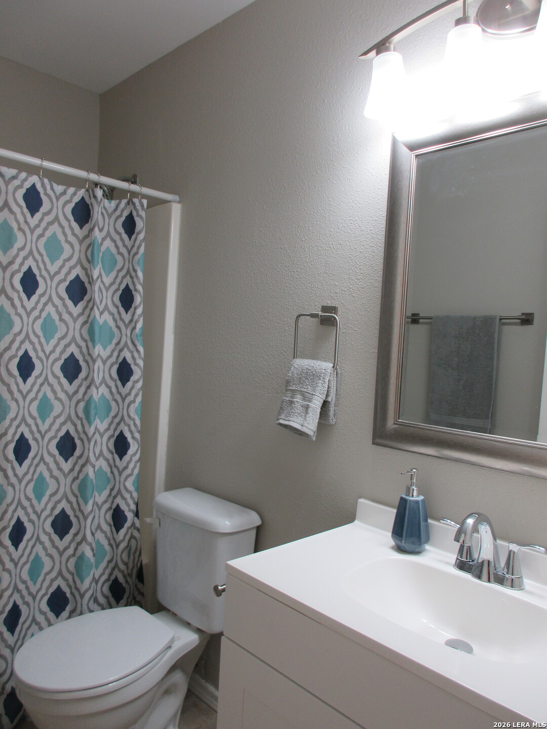 606 Hon Jourdanton TX 78026